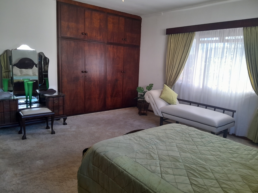 4 Bedroom Property for Sale in Gansbaai Central Western Cape